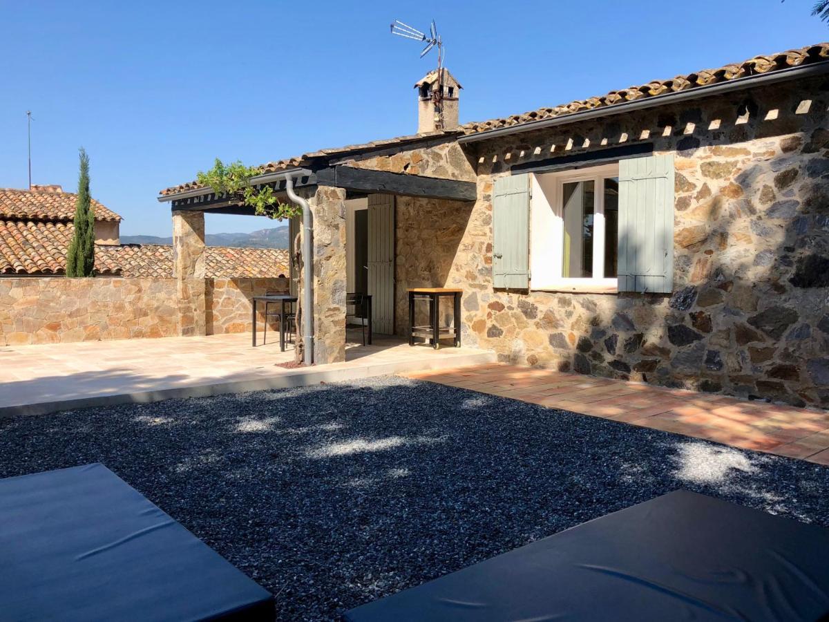 Les Aurochs Grimaud Exterior foto