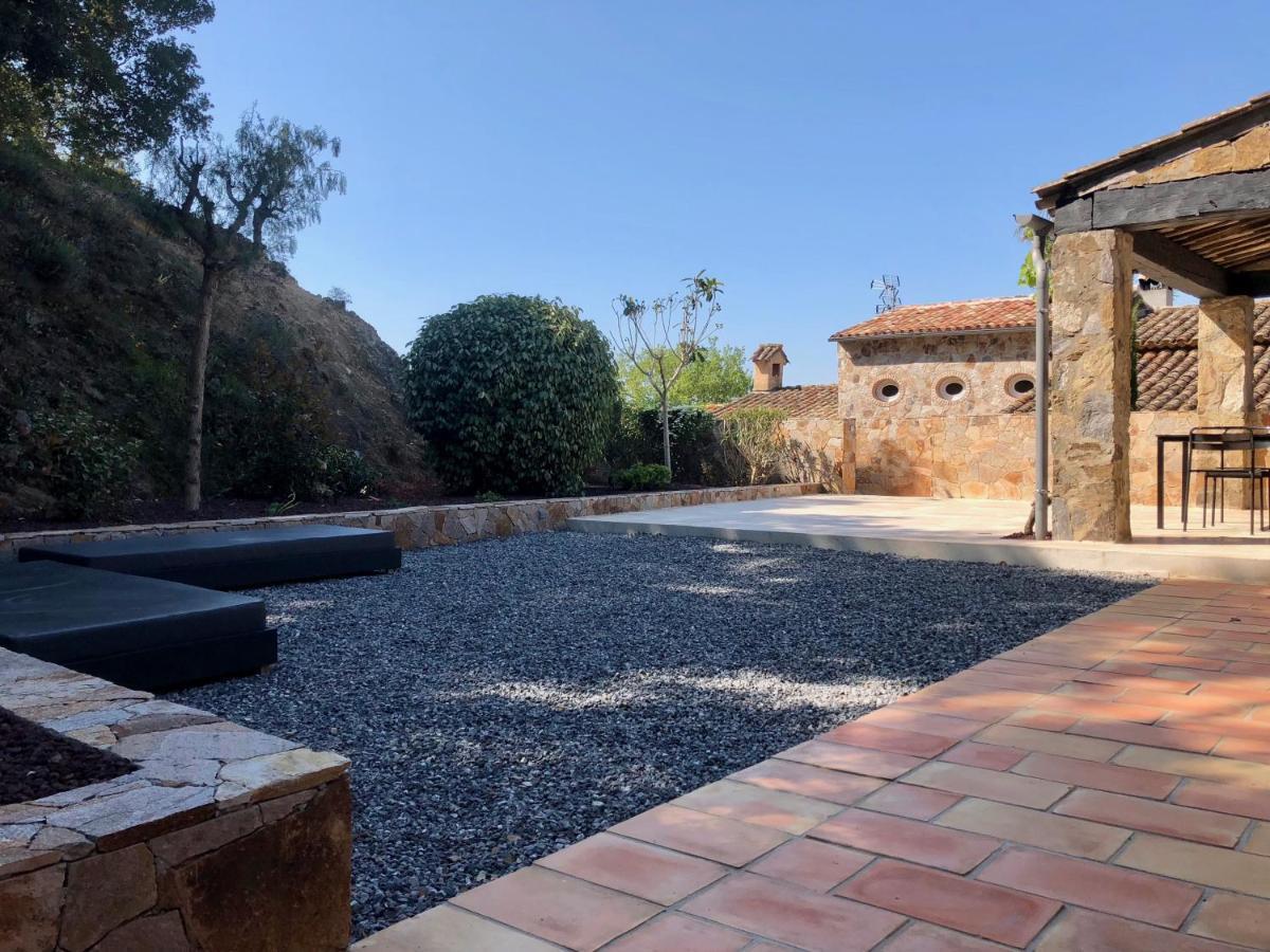 Les Aurochs Grimaud Exterior foto